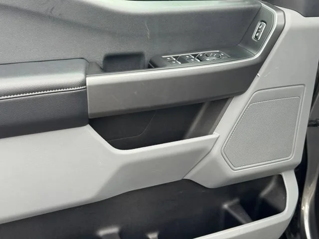 Used 2025 Gray Ford XL image 13