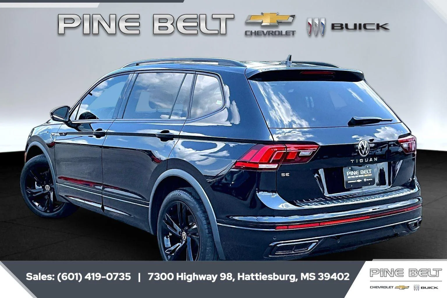 Used 2024 Deep Black Pearl Volkswagen SE R-Line Black image 2
