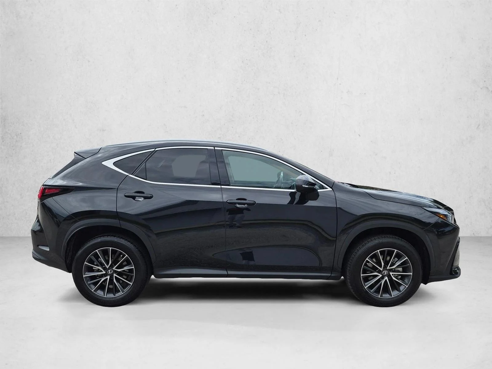 Certified Used 2026 Caviar Lexus NX 350 image 4
