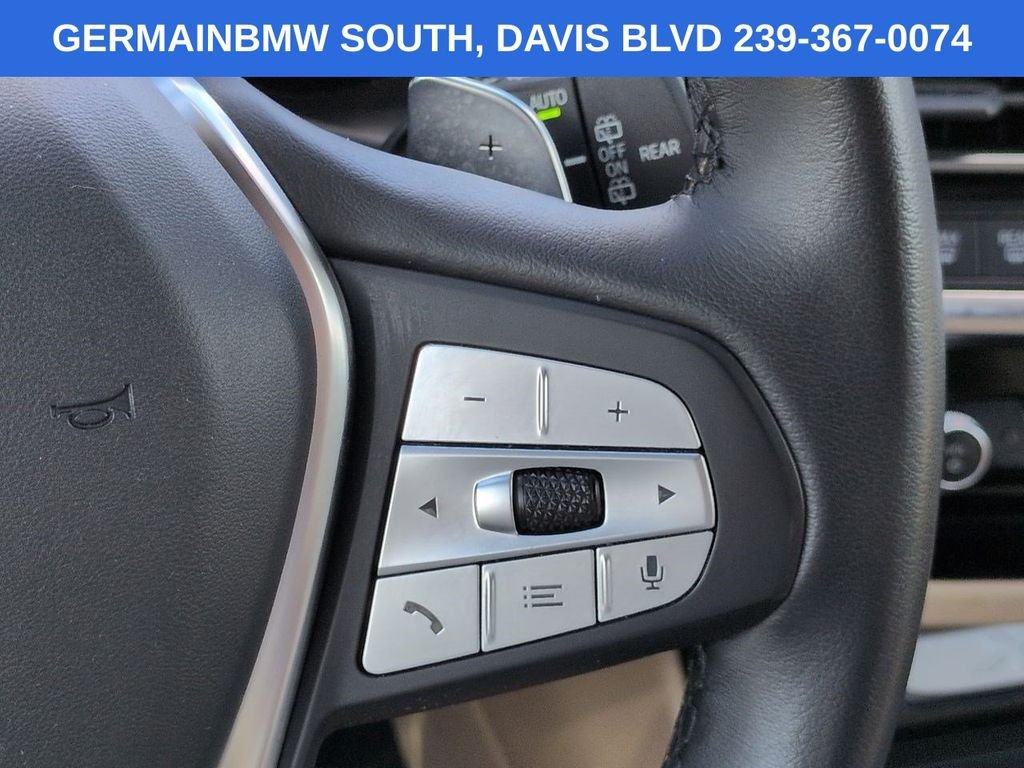 Used 2022 Alpine White BMW sDrive30i image 29
