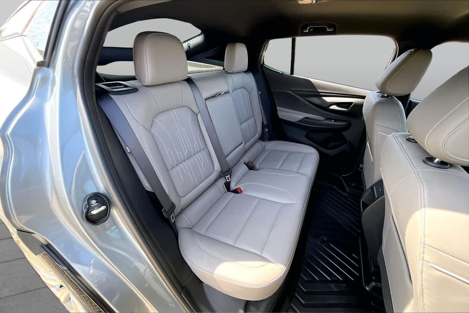 Used 2025 Moonstone Gray Metallic Buick Avenir image 20