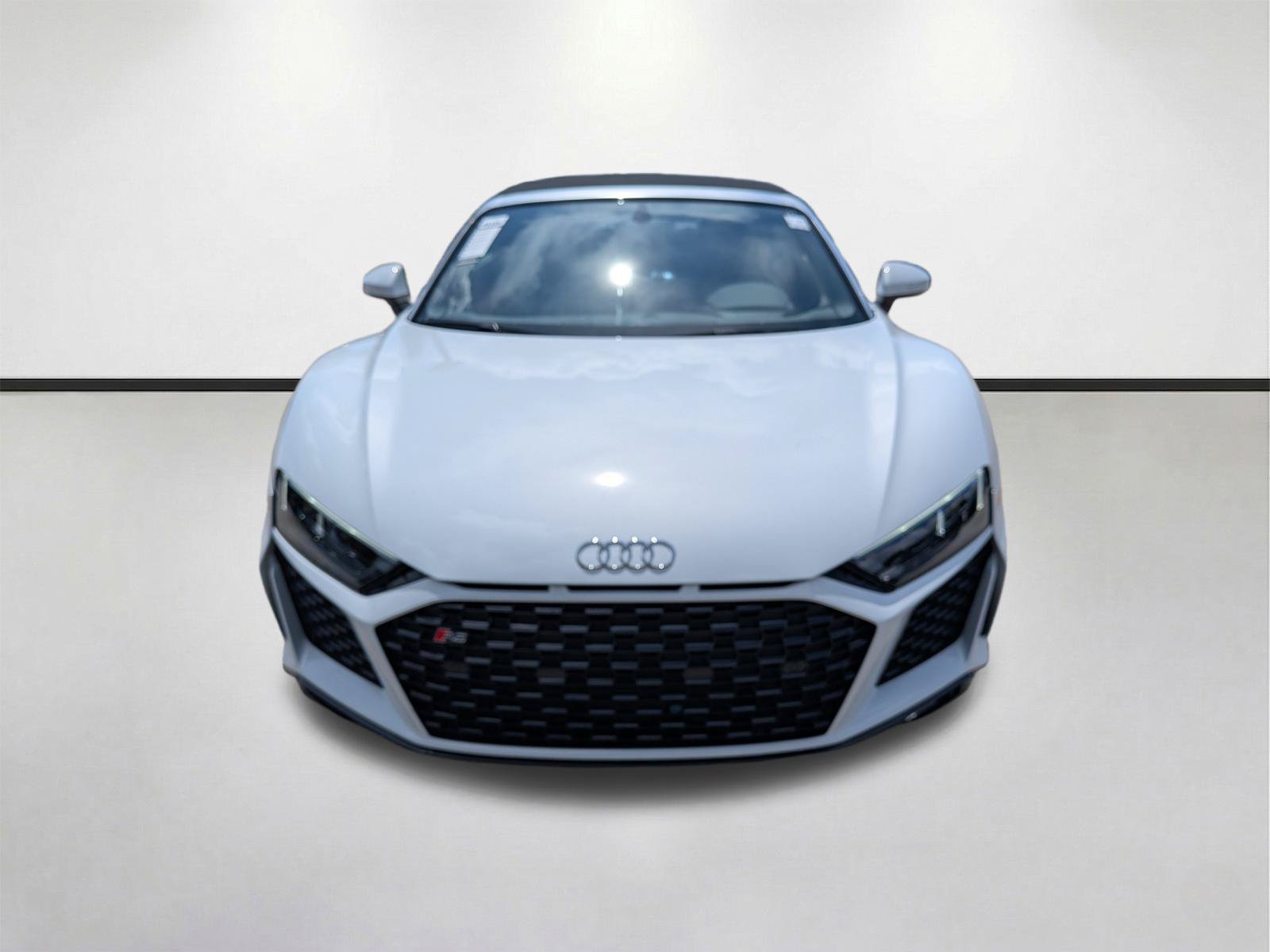 Used 2023 Suzuka Gray Metallic Audi V10 performance image 12