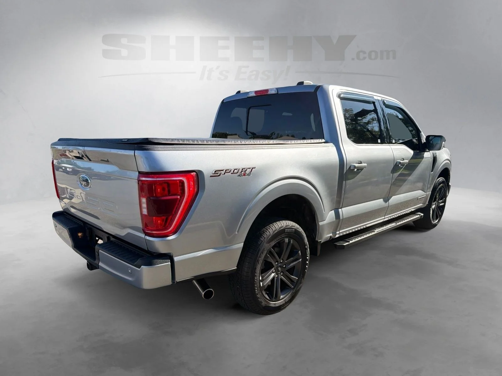Certified Used 2022 Iconic Silver Metallic Ford XLT image 12