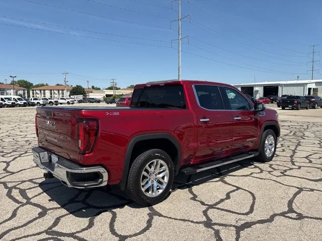Used 2021 Cayenne Red Tintcoat GMC SLT image 4