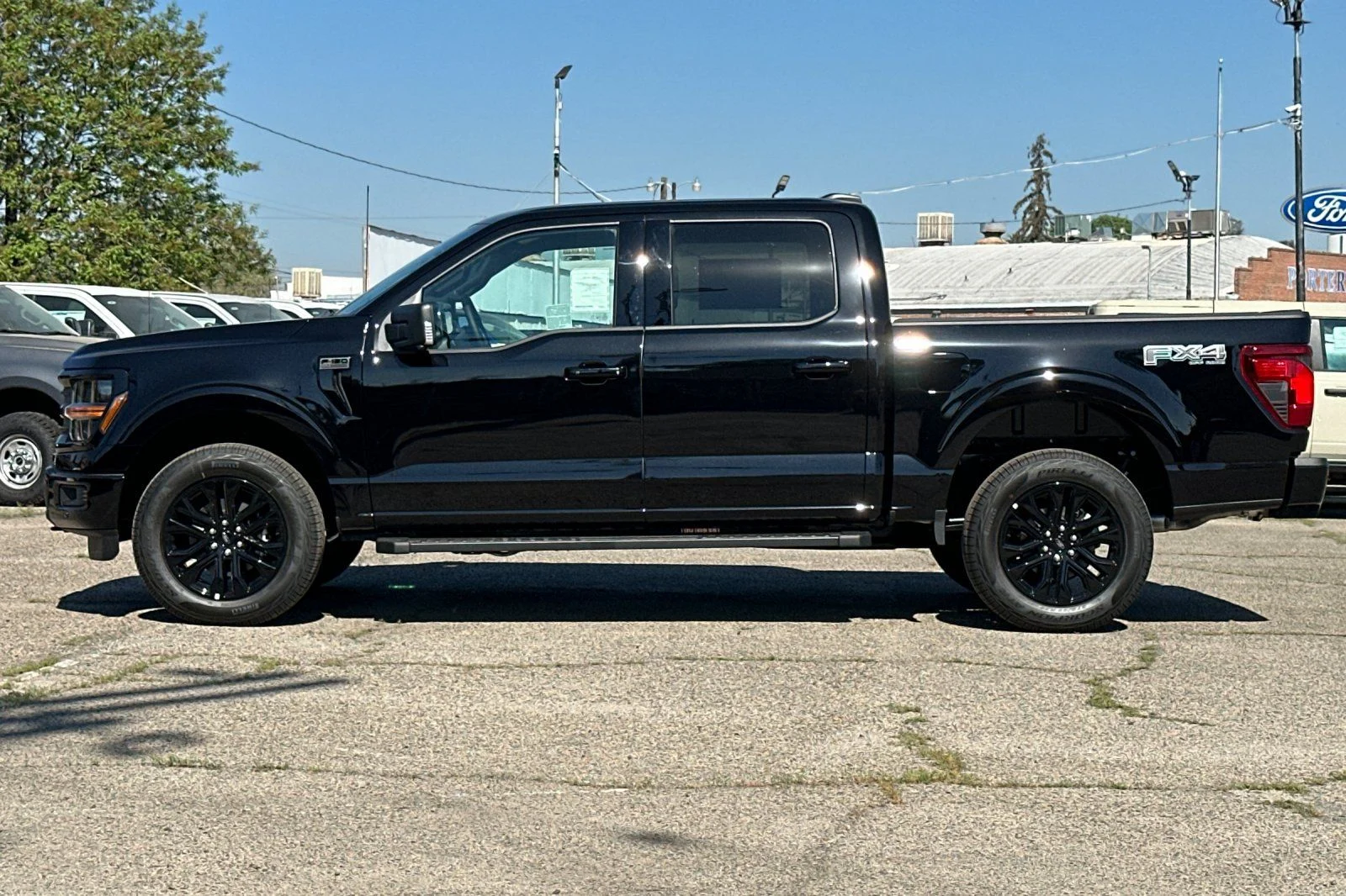 New 2026 Agate Black Metallic Ford XLT image 8