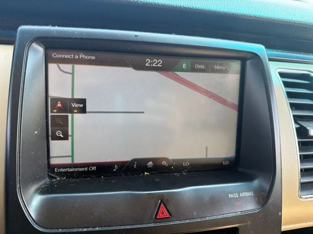 Used 2014 Gray Ford SEL image 11