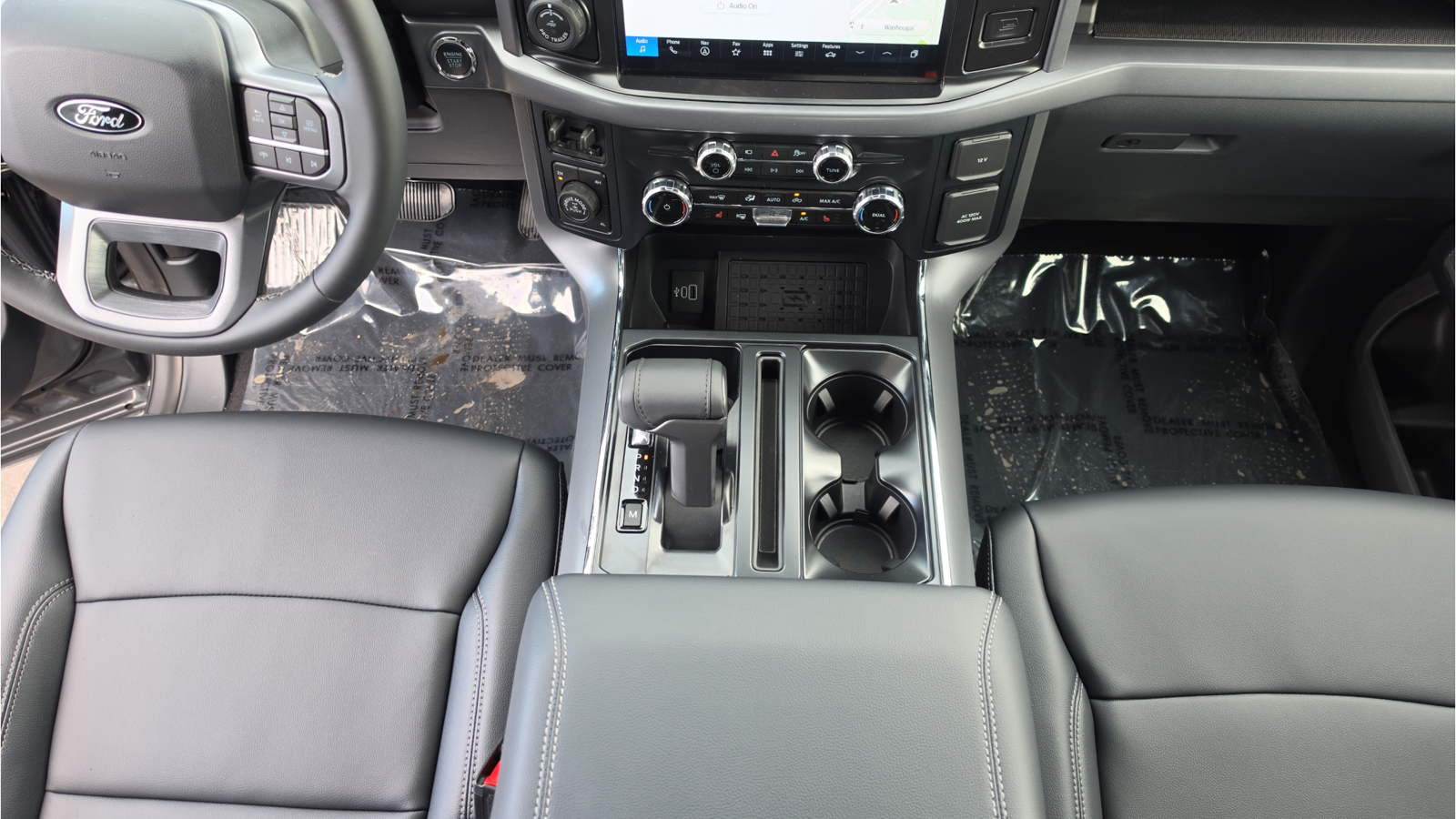 New 2026 Carbonized Gray Metallic Ford XLT image 17