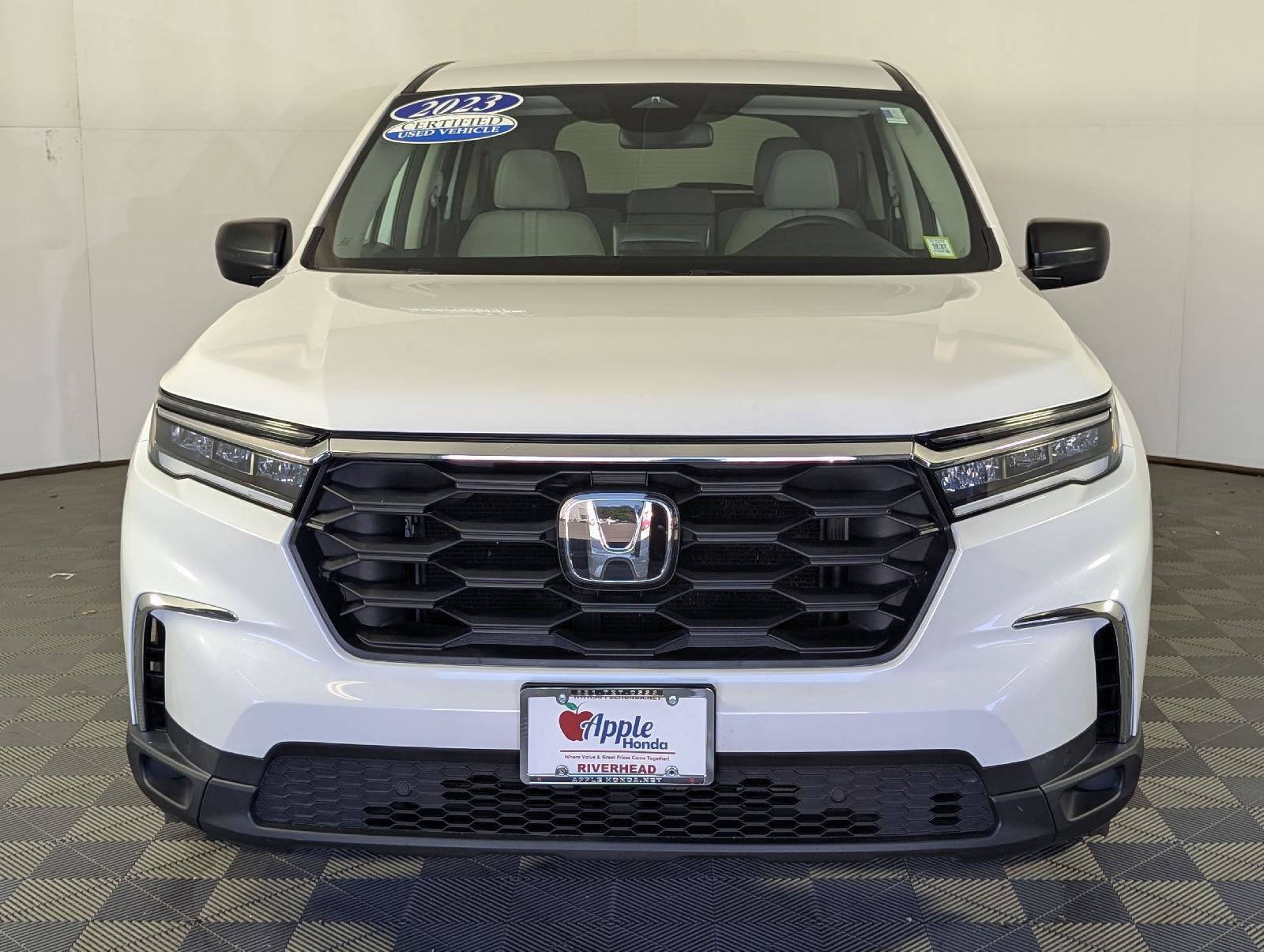 2023 Honda Pilot LX - Photo 32
