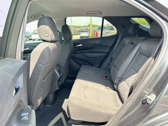 2020 Chevrolet Equinox LT - Photo 16