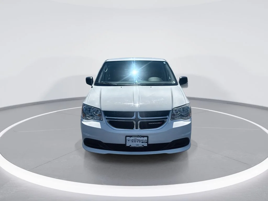 Used 2018 White Dodge SE image 3