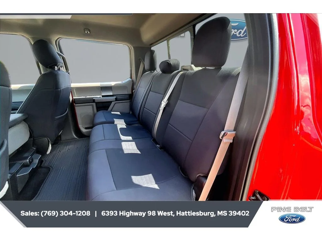 Used 2015 Race Red Ford XLT image 20