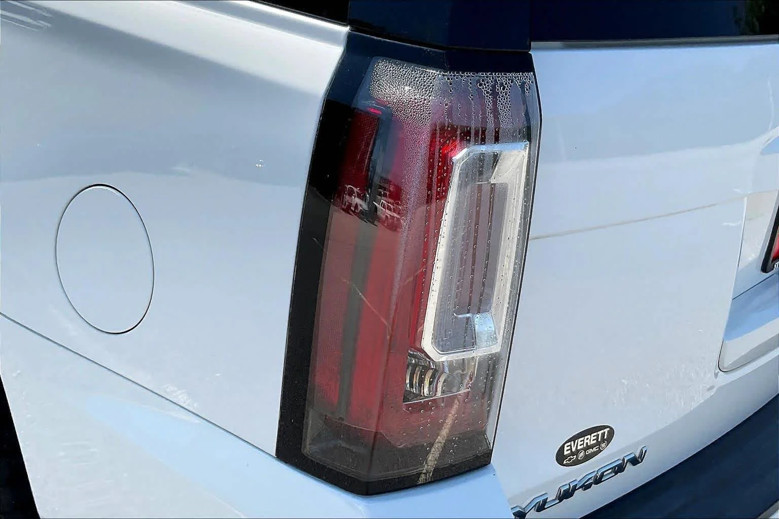 Used 2015 Summit White GMC SLT image 29