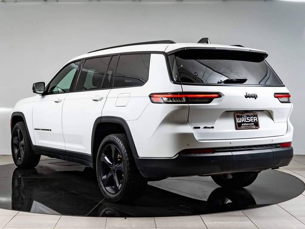 Used 2023 Bright White Clearcoat Jeep Altitude image 6