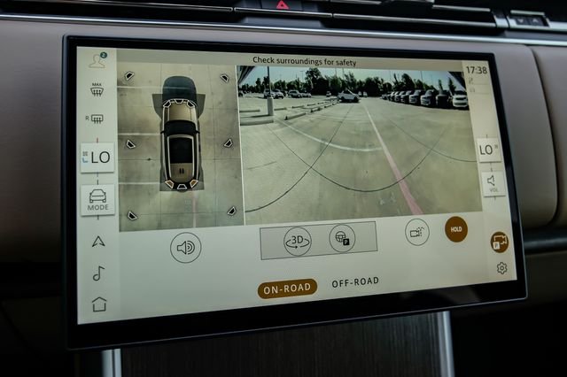 New 2026 Belgravia Green Land Rover SE image 27