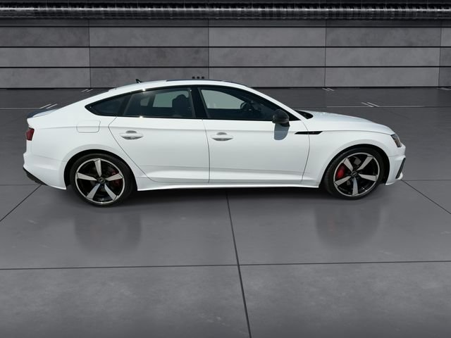 Used 2022  Audi Premium Plus image 9