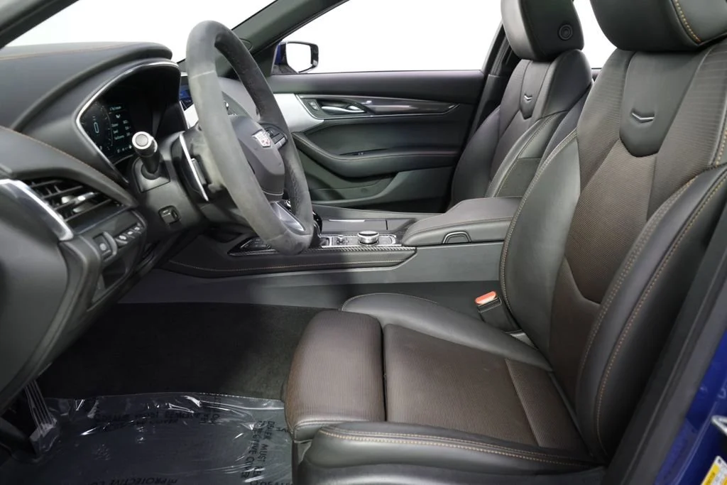 Used 2021 WAVE METALLIC Cadillac V-Series image 13