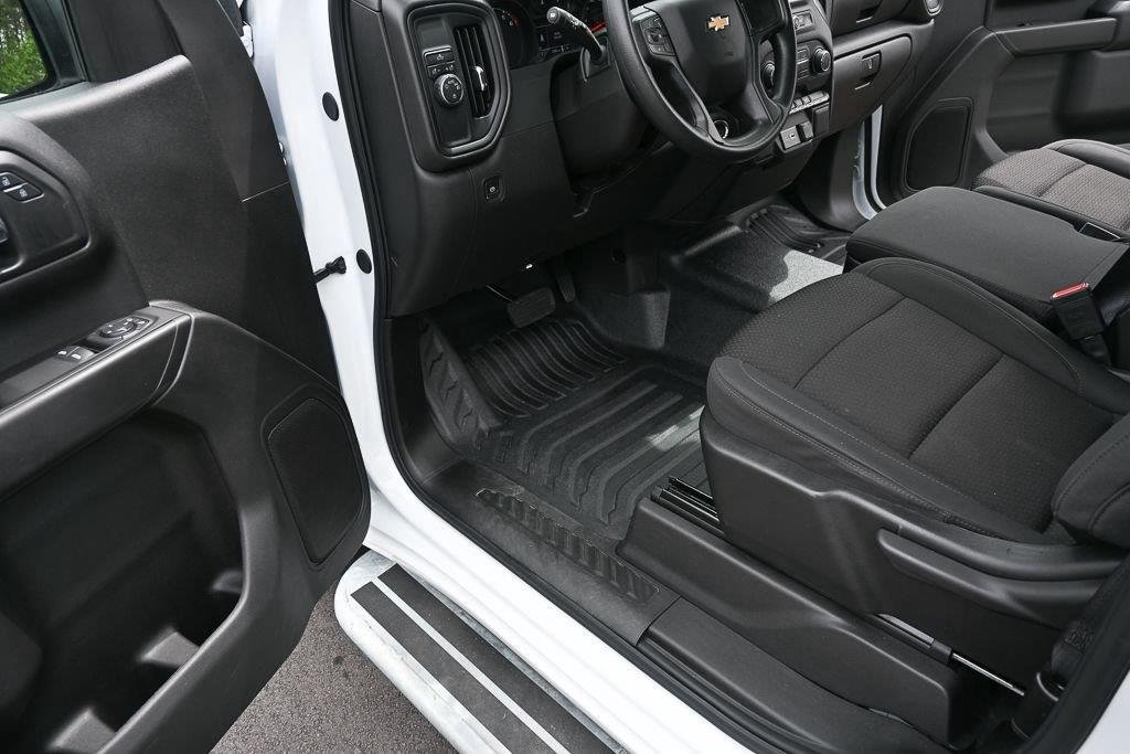 Used 2025 Summit White Chevrolet Work Truck image 8
