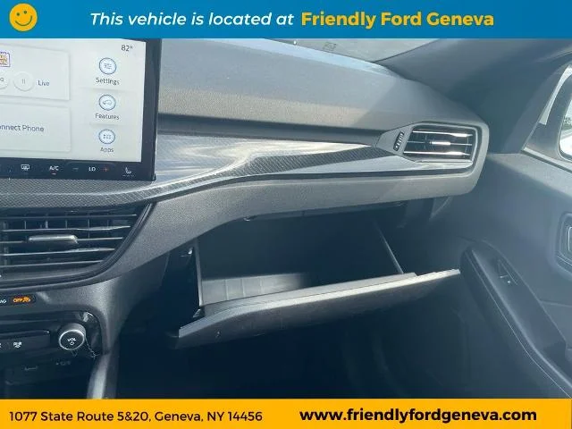 Used 2023 White Metallic Ford ST-Line Select image 25