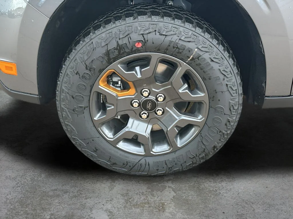New 2026 Carbonized Gray Metallic Ford Tremor® image 35