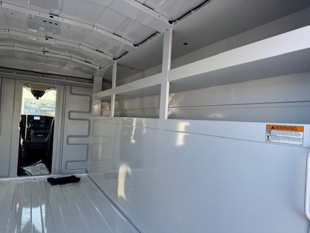 2024 Ford Transit Cutaway Base - Photo 27