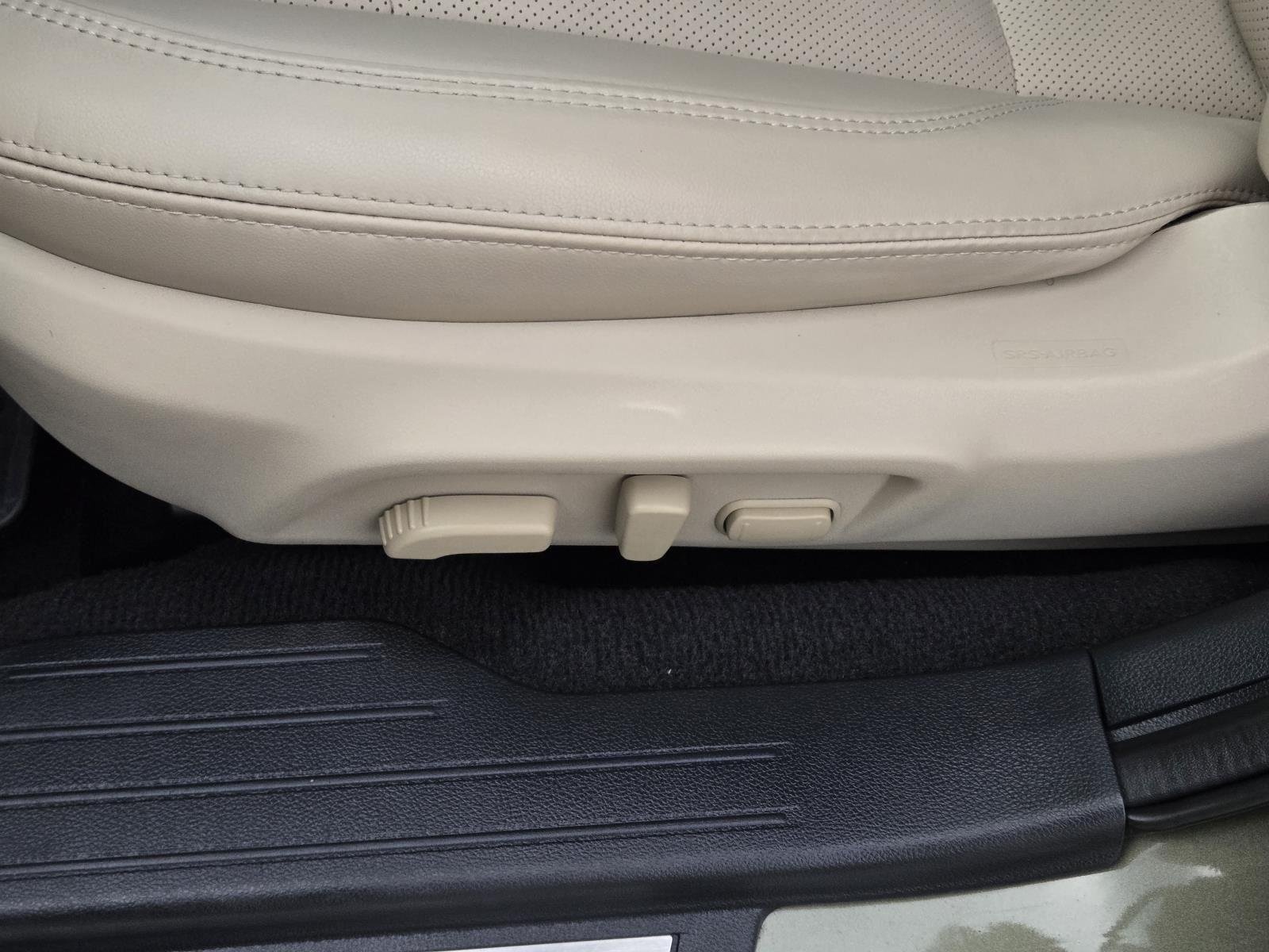 Used 2019 Wilderness Green Metallic Subaru Limited image 32