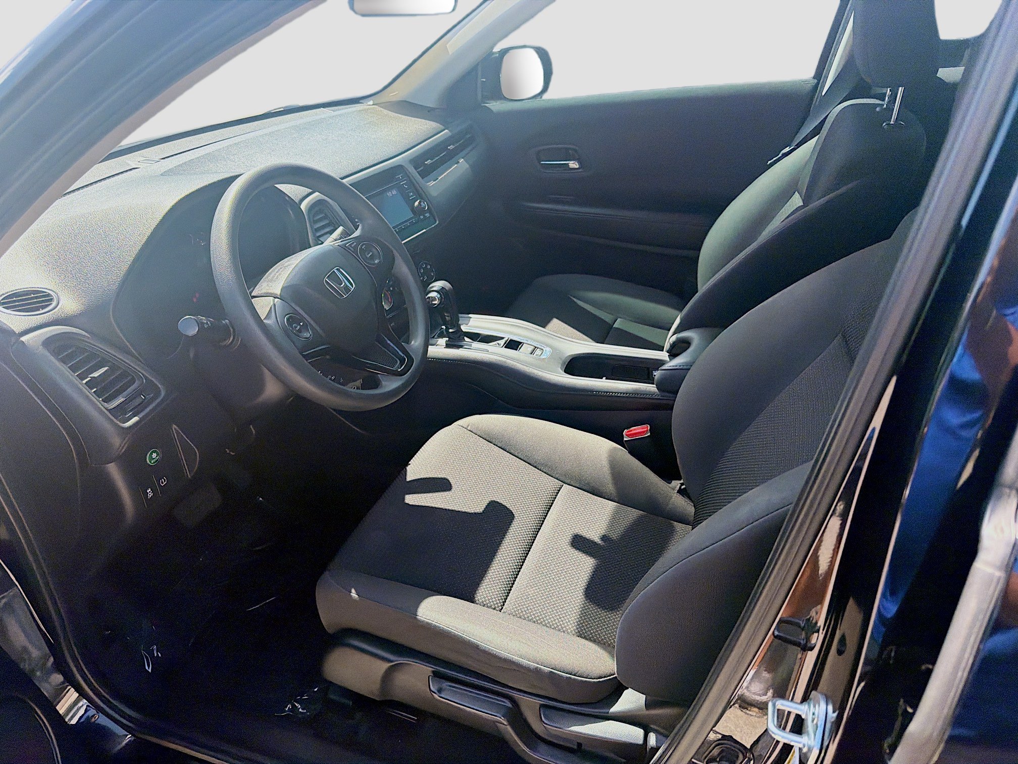 Certified Used 2022 Modern Steel Metallic Honda LX image 19