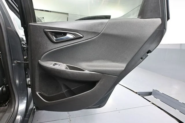 Used 2016 Gray Chevrolet LT image 36