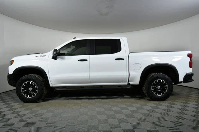 2025 Chevrolet Silverado 1500 ZR2 - Photo 16