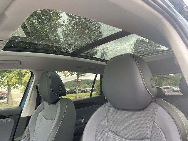 New 2026 Monterey Blue Pearl Volkswagen 2.0T SE image 5