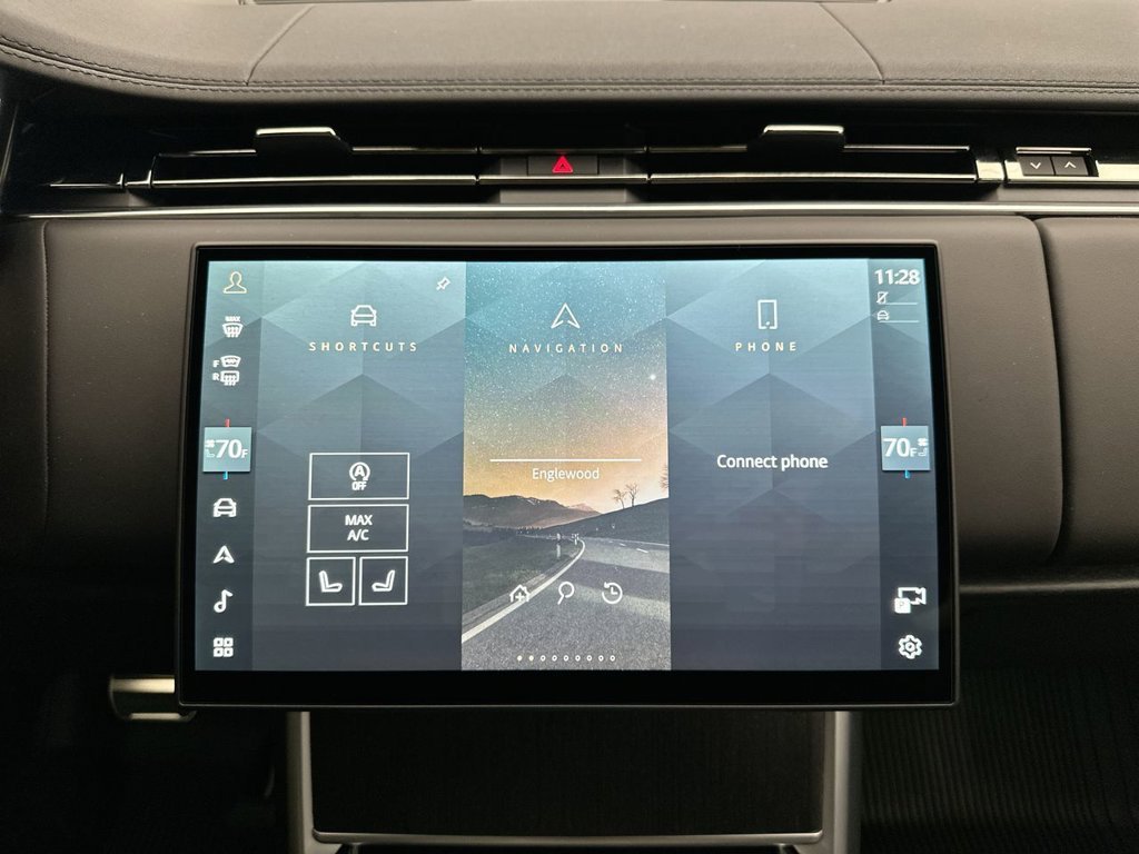 New 2027 Santorini Black Land Rover SE image 13