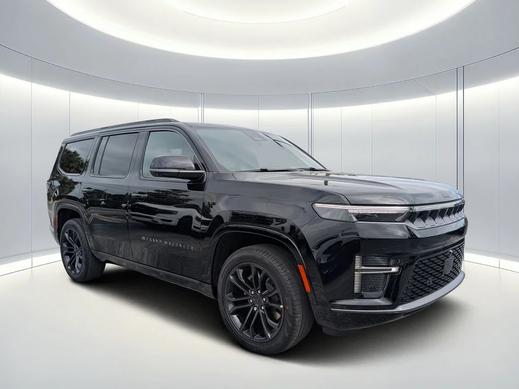 New 2026 High Gloss Black Exterior Paint Jeep Summit Obsidian image 2