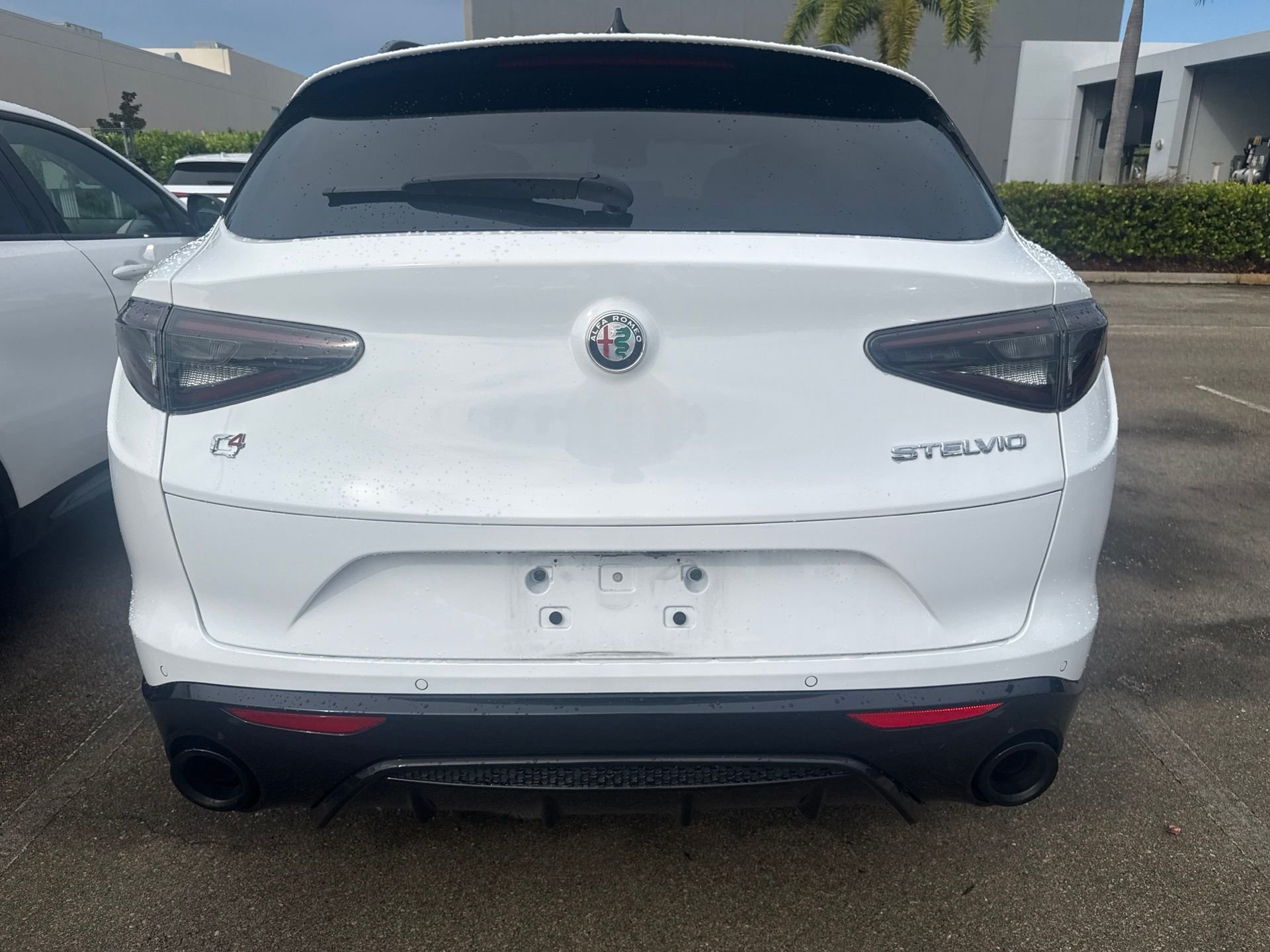 Used 2024 White Alfa Romeo Veloce image 5