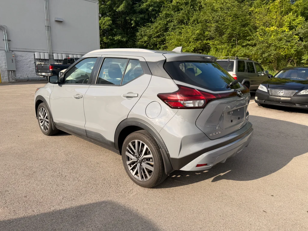 Certified Used 2024 Boulder Gray Pearl Nissan SV image 5