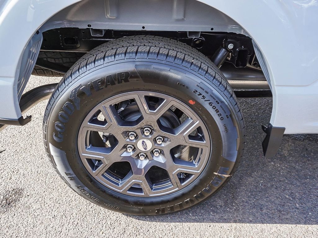 New 2026 Avalanche Ford STX image 8