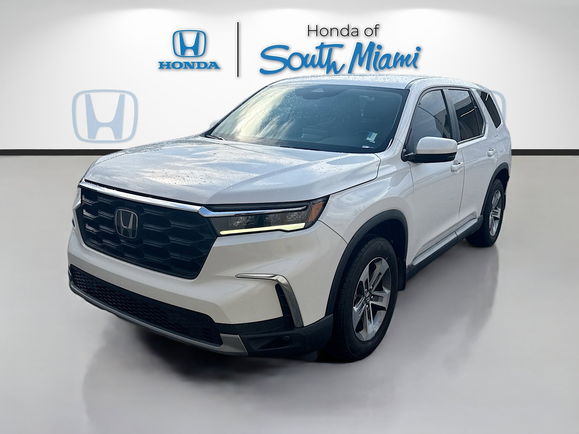 2023 Honda Pilot EX-L 7-Occupant 2WD's photo
