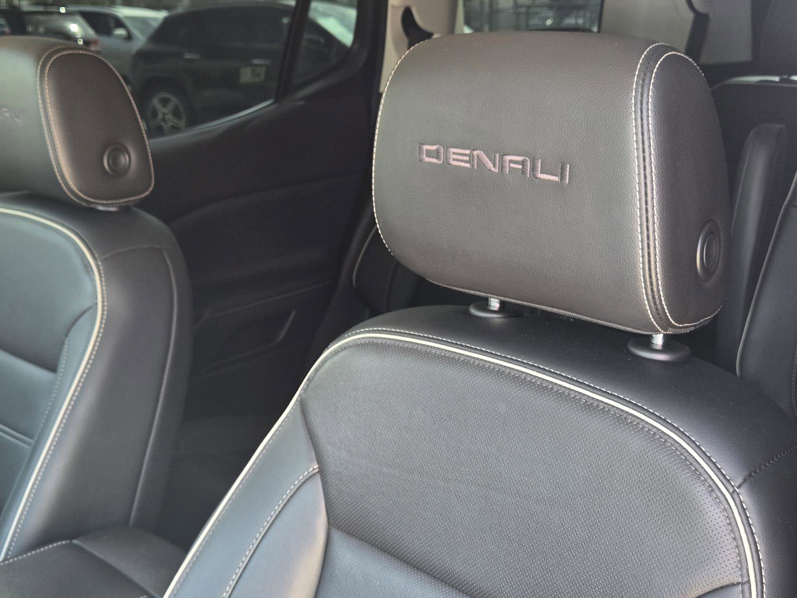 Used 2023 Ebony Twilight Metallic GMC Denali image 27