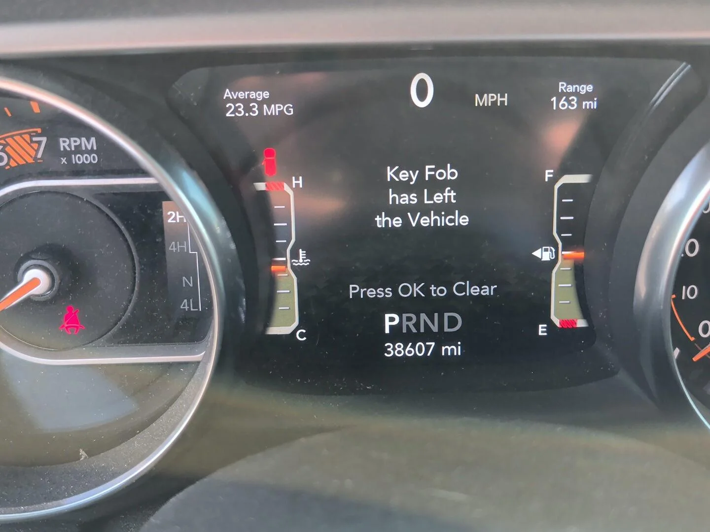 Used 2019 Mojito! Clearcoat Jeep Sport S image 20