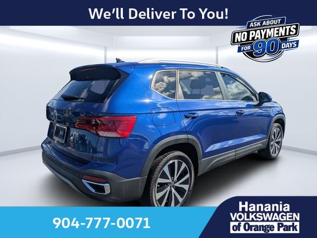 Used 2022 Blue Volkswagen 1.5T SE image 3