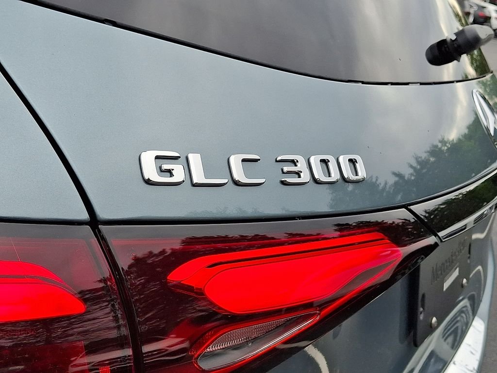2027 Mercedes-Benz GLC 300 AWD 4MATIC® photo 21