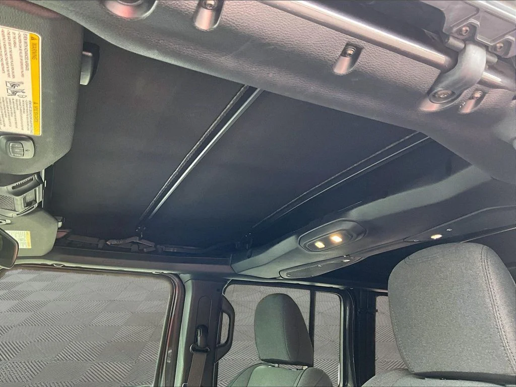 Used 2024 Gray Jeep Rubicon image 21