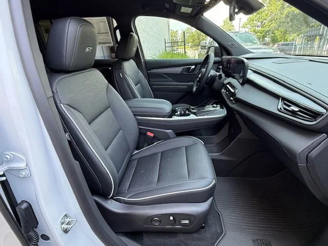 2025 Buick Enclave Sport Touring - Photo 34