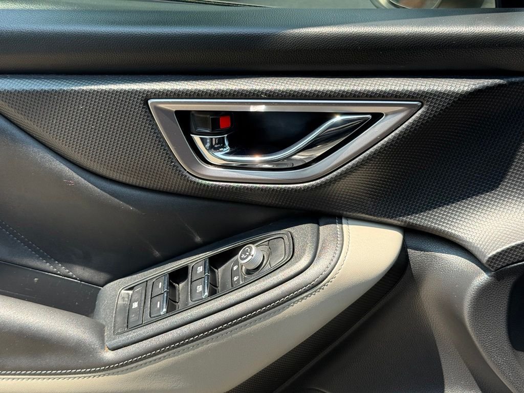 Used 2024 Magnetite Gray Metallic Subaru Limited image 19