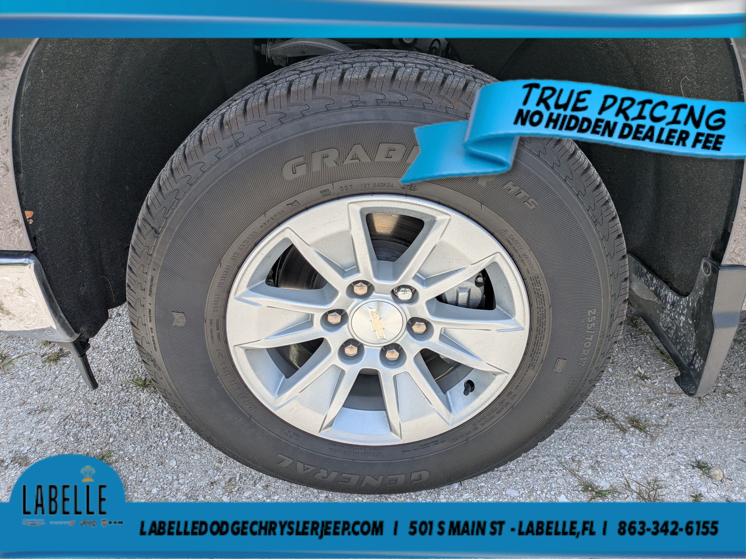 Used 2024 Dark Ash Metallic Chevrolet LT image 10