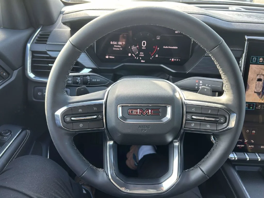 New 2027 Sterling Metallic GMC Elevation image 26