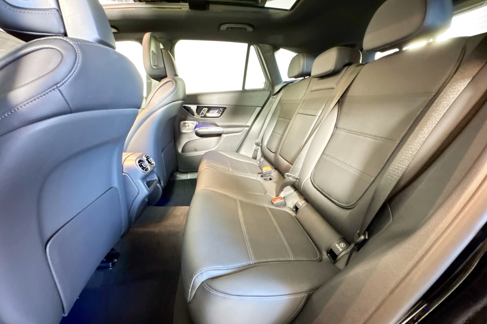 New 2026 Black Mercedes-Benz GLC 300 image 22
