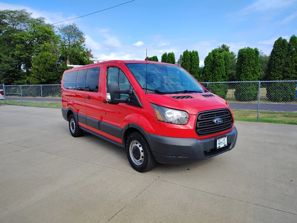 Used 2016 Race Red Ford Base image 23