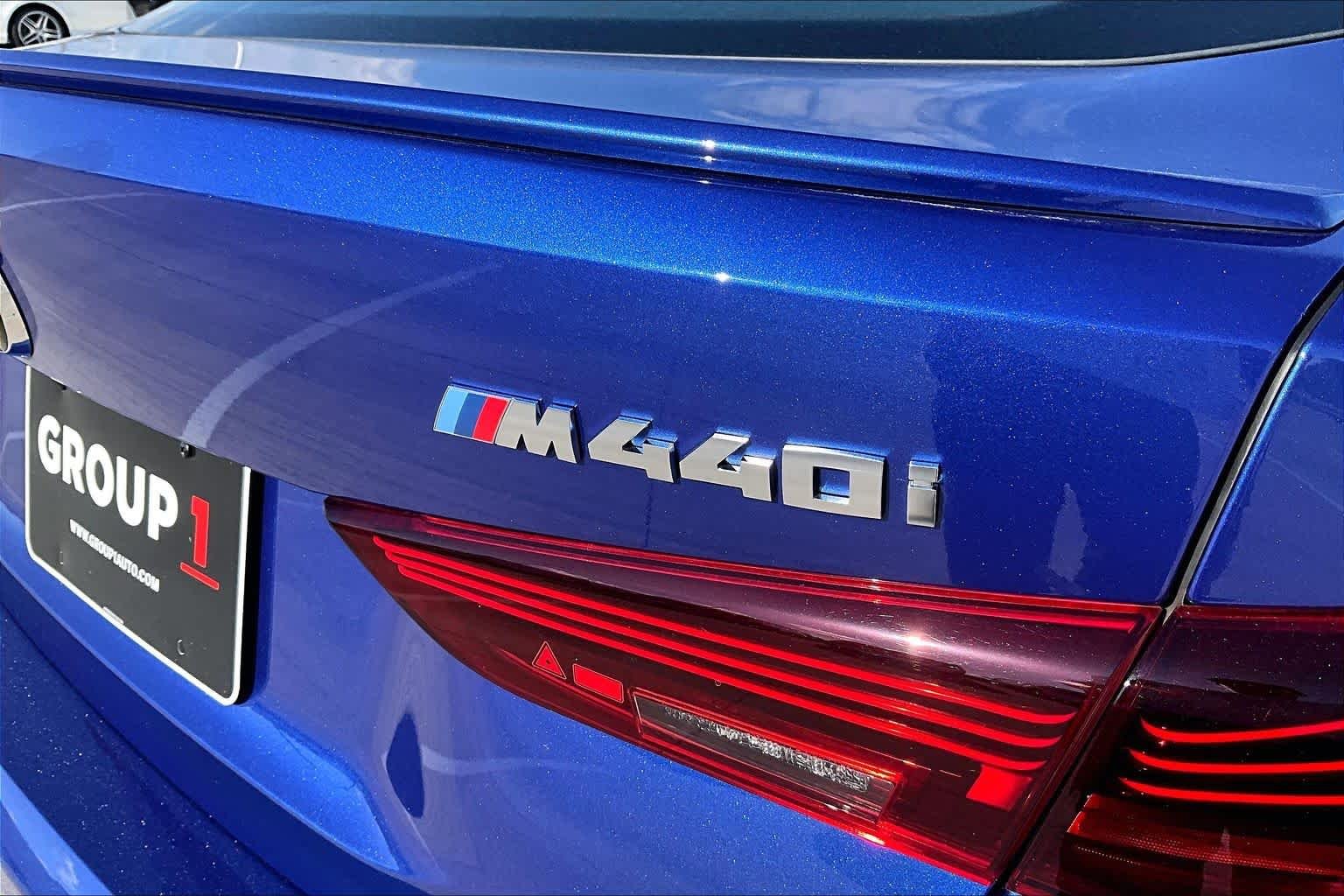 Used 2026 Portimao Blue Metallic BMW M440i image 9