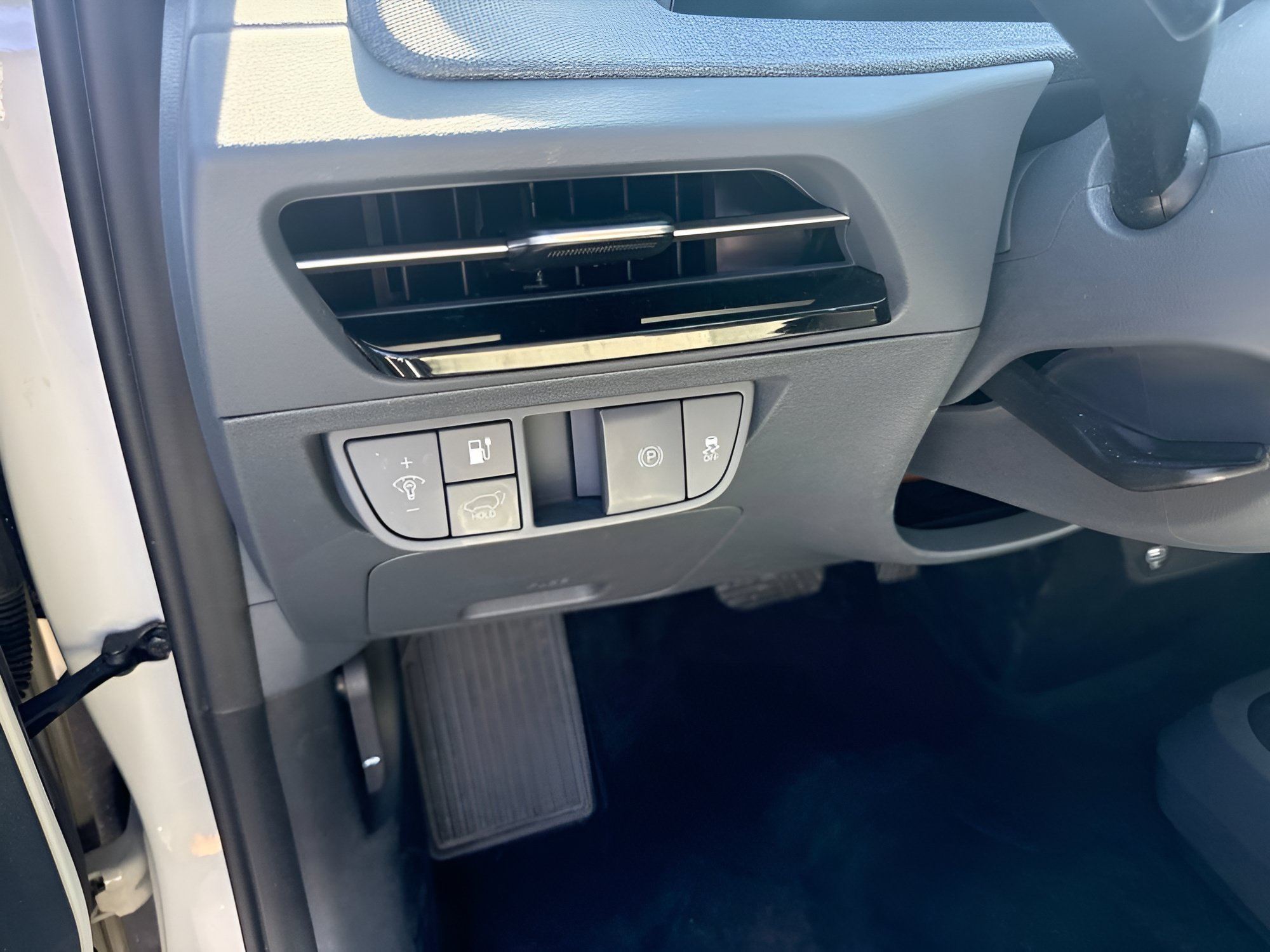 Used 2023 Glacier Kia Wind image 19