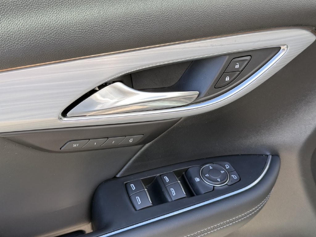 New 2026 Moonstone Gray Metallic Buick Avenir image 22
