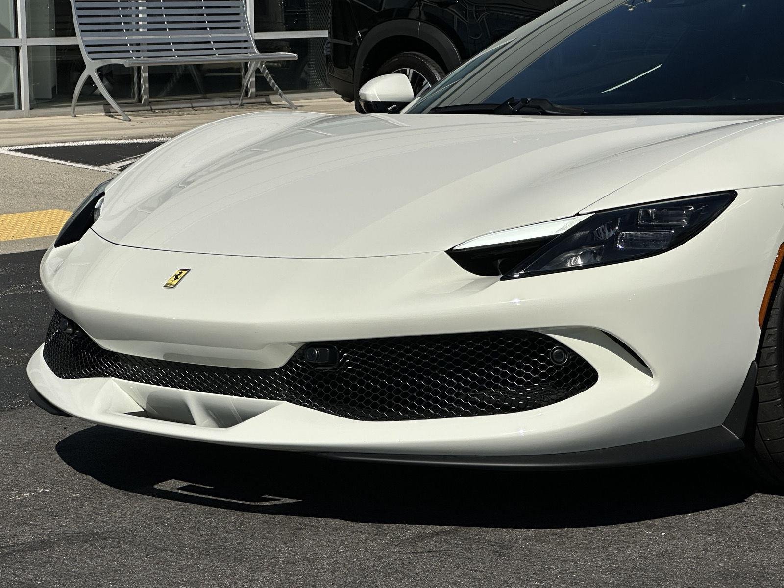 Used 2025 Bianco Cervino Ferrari  image 37